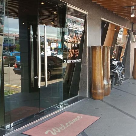 T Hotel Johor Bahru Skudai Exterior foto